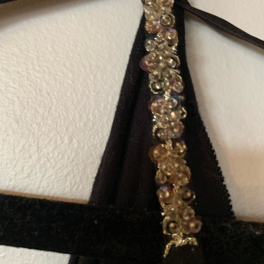 Top - Picture 6 of 8